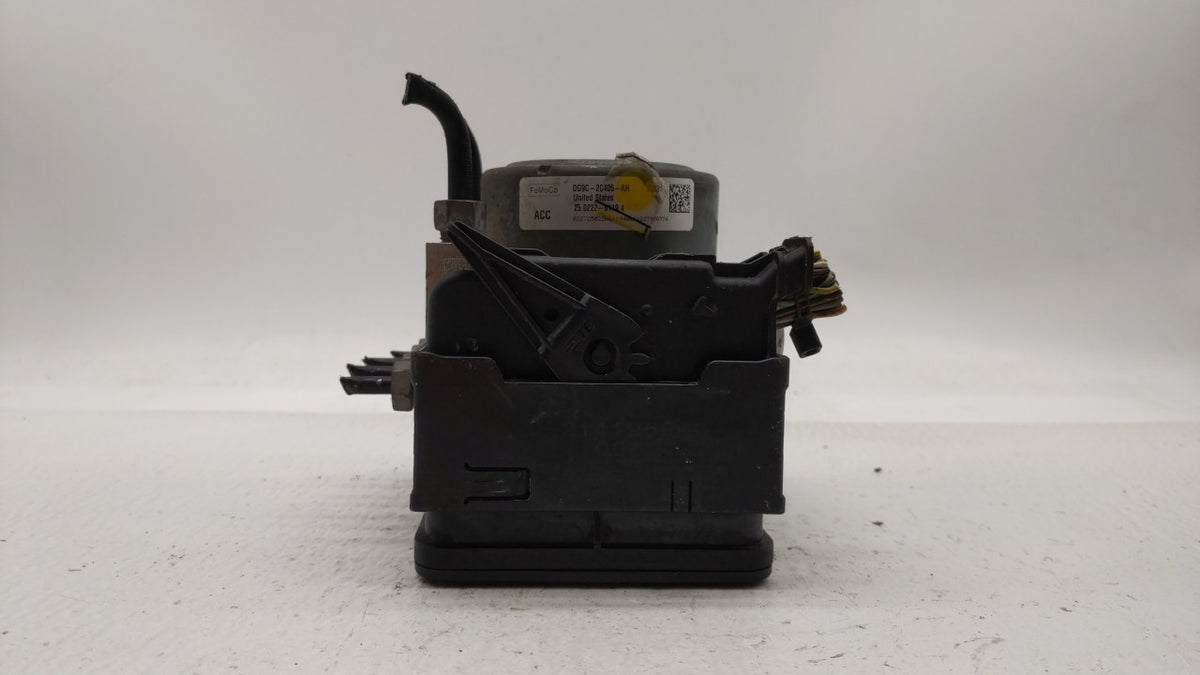 2013 Ford Fusion Anti-Lock Brake ABS Pump Module Actuator OEM P/N:DG9C-2C405-AH DG9C-2C405-FB Fits OEM Used Auto Parts - Oem