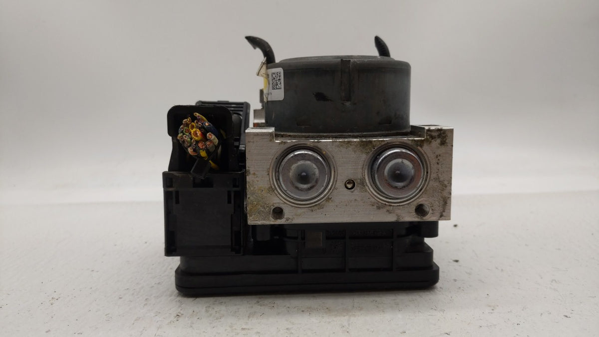 2013 Ford Fusion Anti-Lock Brake ABS Pump Module Actuator OEM P/N:DG9C-2C405-AH DG9C-2C405-FB Fits OEM Used Auto Parts - Oem
