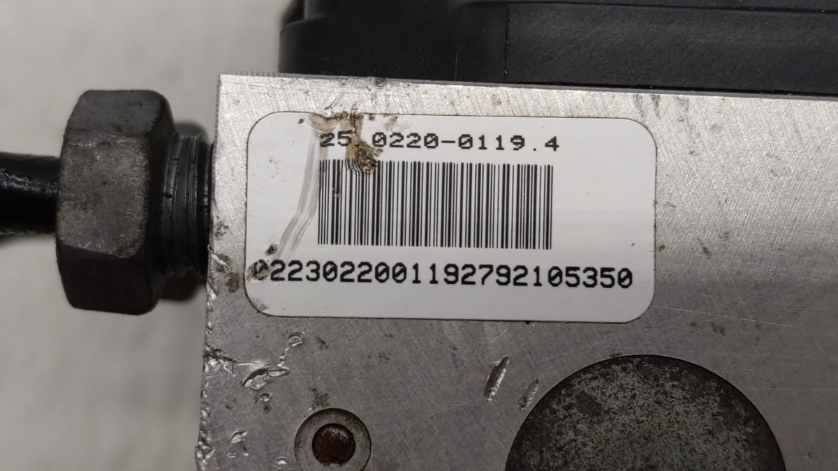 2013 Ford Fusion Anti-Lock Brake ABS Pump Module Actuator OEM P/N:DG9C-2C405-AH DG9C-2C405-FB Fits OEM Used Auto Parts - Oem