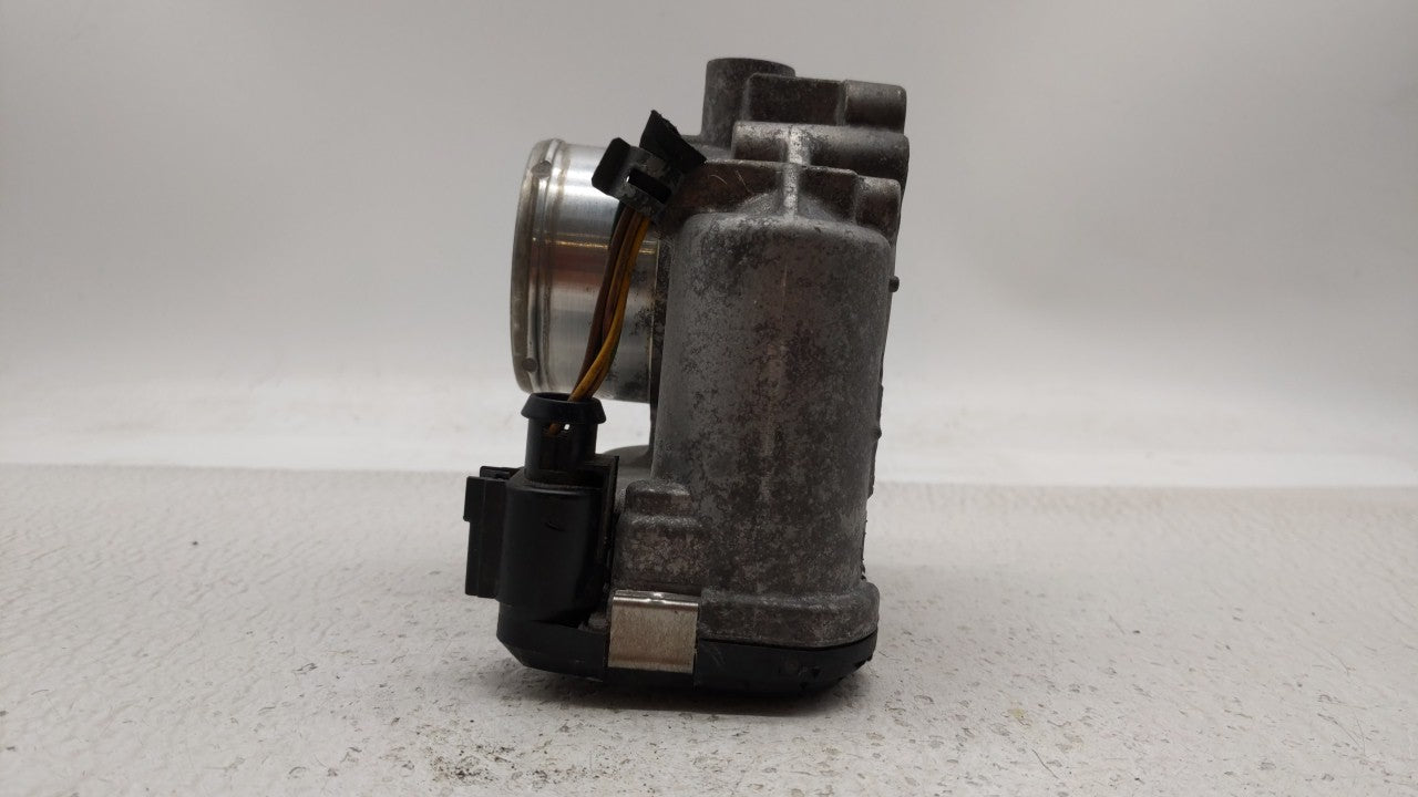 2013-2014 Ford Fusion Throttle Body P/N:0 280 750 535 7S7G-9F991-CA Fits Fits 2013 2014 2015 2016 2017 2018 2019 OEM Used Au