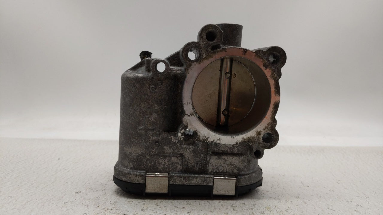 2013-2014 Ford Fusion Throttle Body P/N:0 280 750 535 7S7G-9F991-CA Fits Fits 2013 2014 2015 2016 2017 2018 2019 OEM Used Au