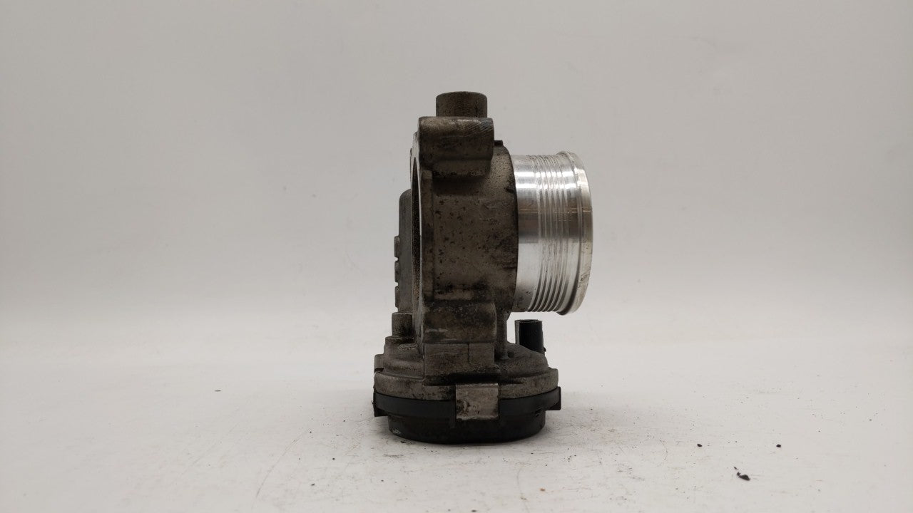 2013 Ford Fusion Throttle Body P/N:CM5E-9F991-AD CM5E-9F991-AC Fits Fits 2012 2014 2015 2016 2017 OEM Used Auto Parts - Oemu