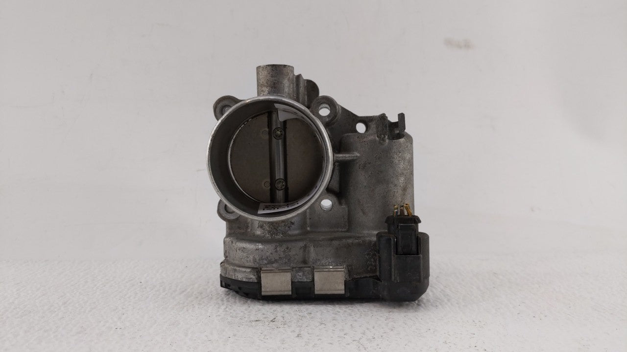 2013-2014 Ford Fusion Throttle Body P/N:0 280 750 535 7S7G-9F991-CA Fits Fits 2013 2014 2015 2016 2017 2018 2019 OEM Used Au