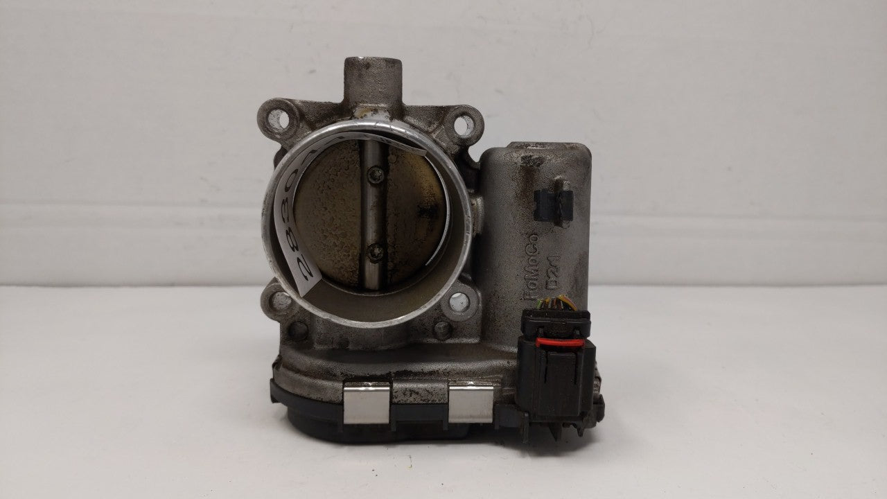 2013 Ford Fusion Throttle Body P/N:CM5E-9F991-AD CM5E-9F991-AC Fits Fits 2012 2014 2015 2016 2017 OEM Used Auto Parts - Oemu