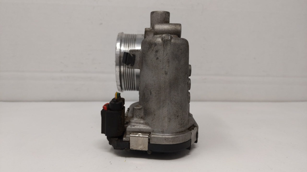 2013 Ford Fusion Throttle Body P/N:CM5E-9F991-AD CM5E-9F991-AC Fits Fits 2012 2014 2015 2016 2017 OEM Used Auto Parts - Oemu
