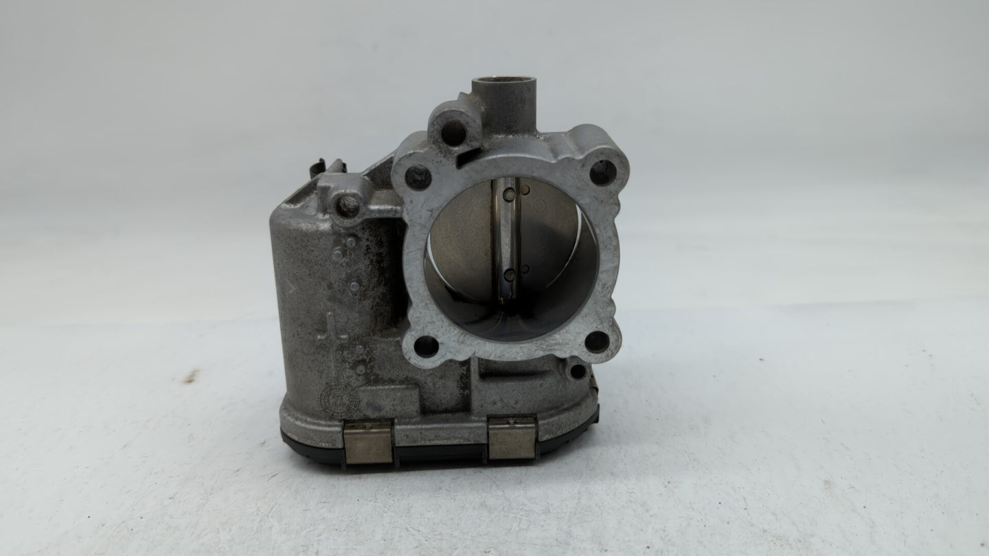 2013-2014 Ford Fusion Throttle Body P/N:0 280 750 535 7S7G-9F991-CA Fits Fits 2013 2014 2015 2016 2017 2018 2019 OEM Used Au