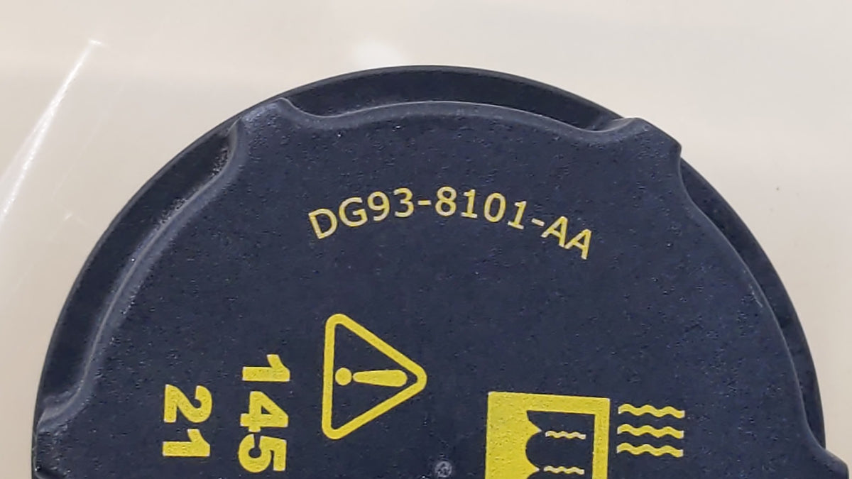 2013-2016 Ford Fusion Radiator Coolant Overflow Expansion Tank Bottle 304054 - Oemusedautoparts1.com