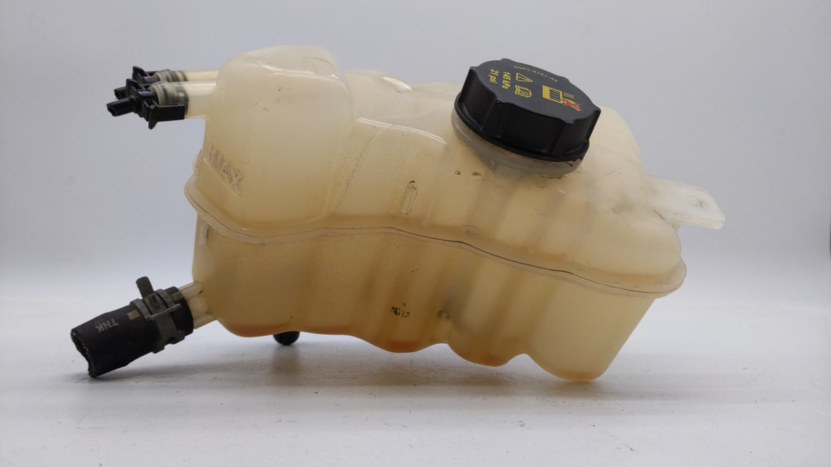 2013-2016 Ford Fusion Radiator Coolant Overflow Expansion Tank Bottle 304054 - Oemusedautoparts1.com