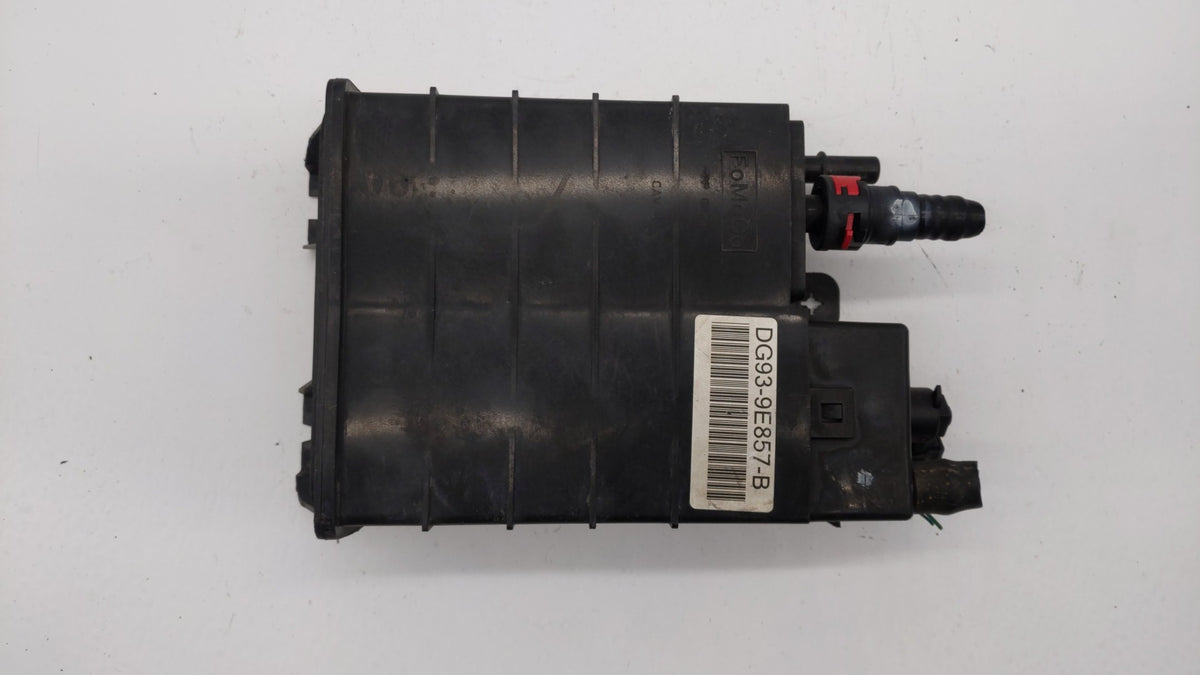 2013 Ford Fusion Fuel Vapor Charcoal Canister 304502 - Oemusedautoparts1.com