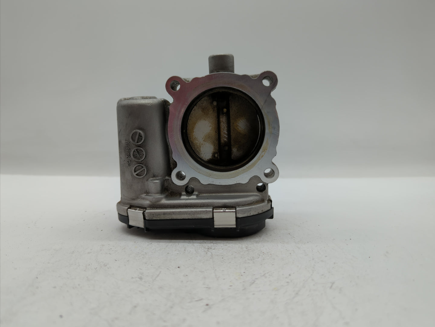 2013 Ford Fusion Throttle Body P/N:CM5E-9F991-AD CM5E-9F991-AC Fits Fits 2012 2014 2015 2016 2017 OEM Used Auto Parts - Oemu