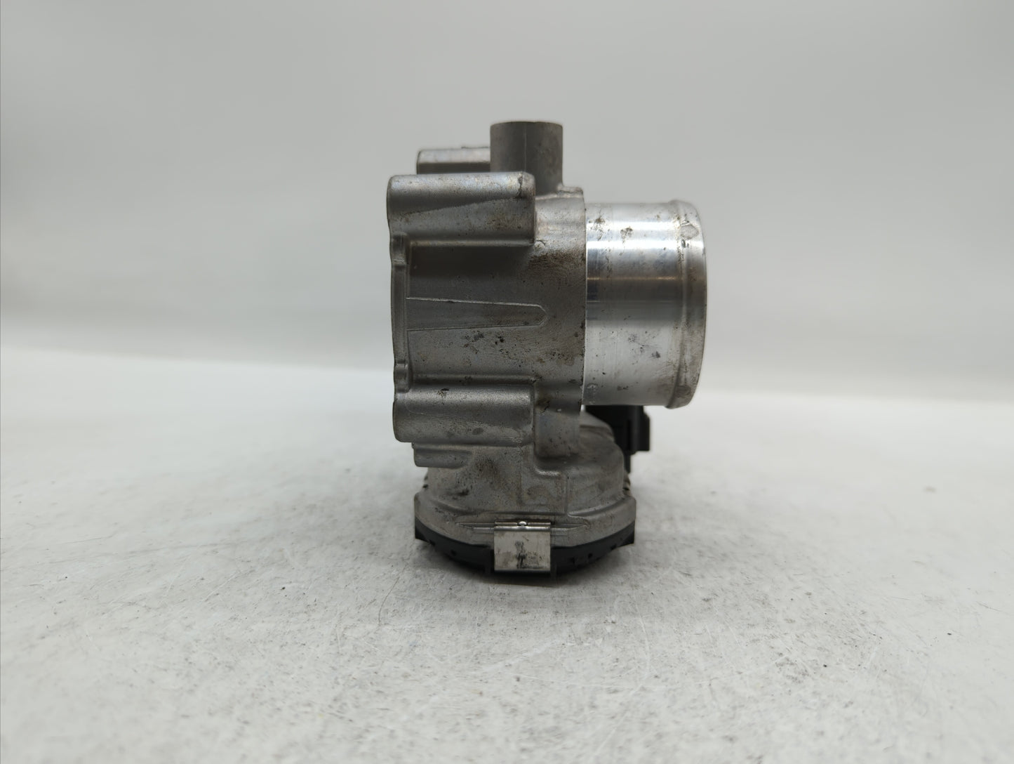 2013-2014 Ford Fusion Throttle Body P/N:0 280 750 535 7S7G-9F991-CA Fits Fits 2013 2014 2015 2016 2017 2018 2019 OEM Used Au
