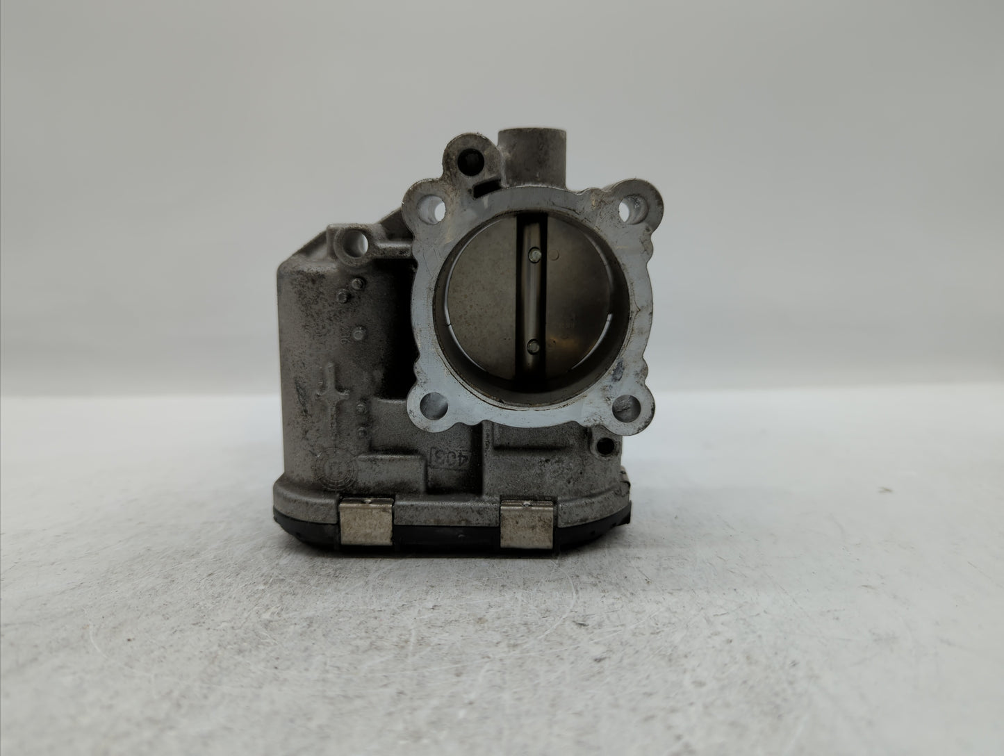 2013-2014 Ford Fusion Throttle Body P/N:0 280 750 535 7S7G-9F991-CA Fits Fits 2013 2014 2015 2016 2017 2018 2019 OEM Used Au