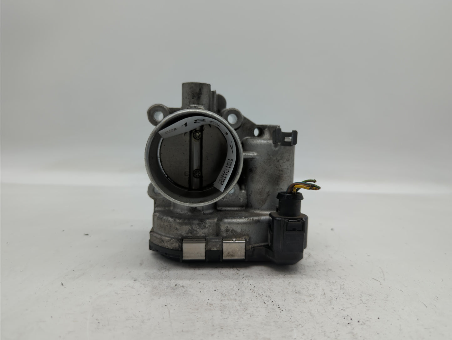 2013-2014 Ford Fusion Throttle Body P/N:0 280 750 535 7S7G-9F991-CA Fits Fits 2013 2014 2015 2016 2017 2018 2019 OEM Used Au