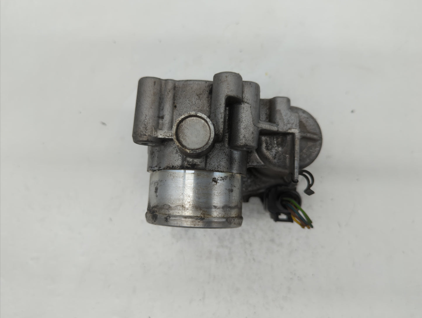 2013-2014 Ford Fusion Throttle Body P/N:0 280 750 535 7S7G-9F991-CA Fits Fits 2013 2014 2015 2016 2017 2018 2019 OEM Used Au