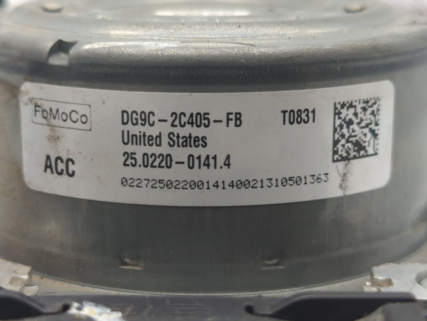 2013 Ford Fusion ABS Pump Control Module Replacement P/N:DG9C-2C405-FB Fits OEM Used Auto Parts - Oemusedautoparts1.com