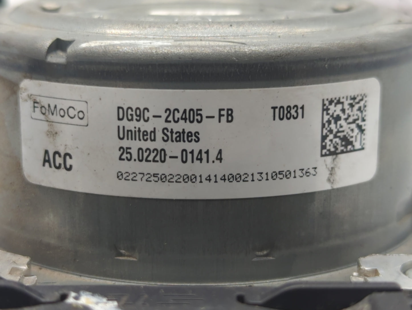 2013 Ford Fusion ABS Pump Control Module Replacement P/N:DG9C-2C405-FB Fits OEM Used Auto Parts - Oemusedautoparts1.com