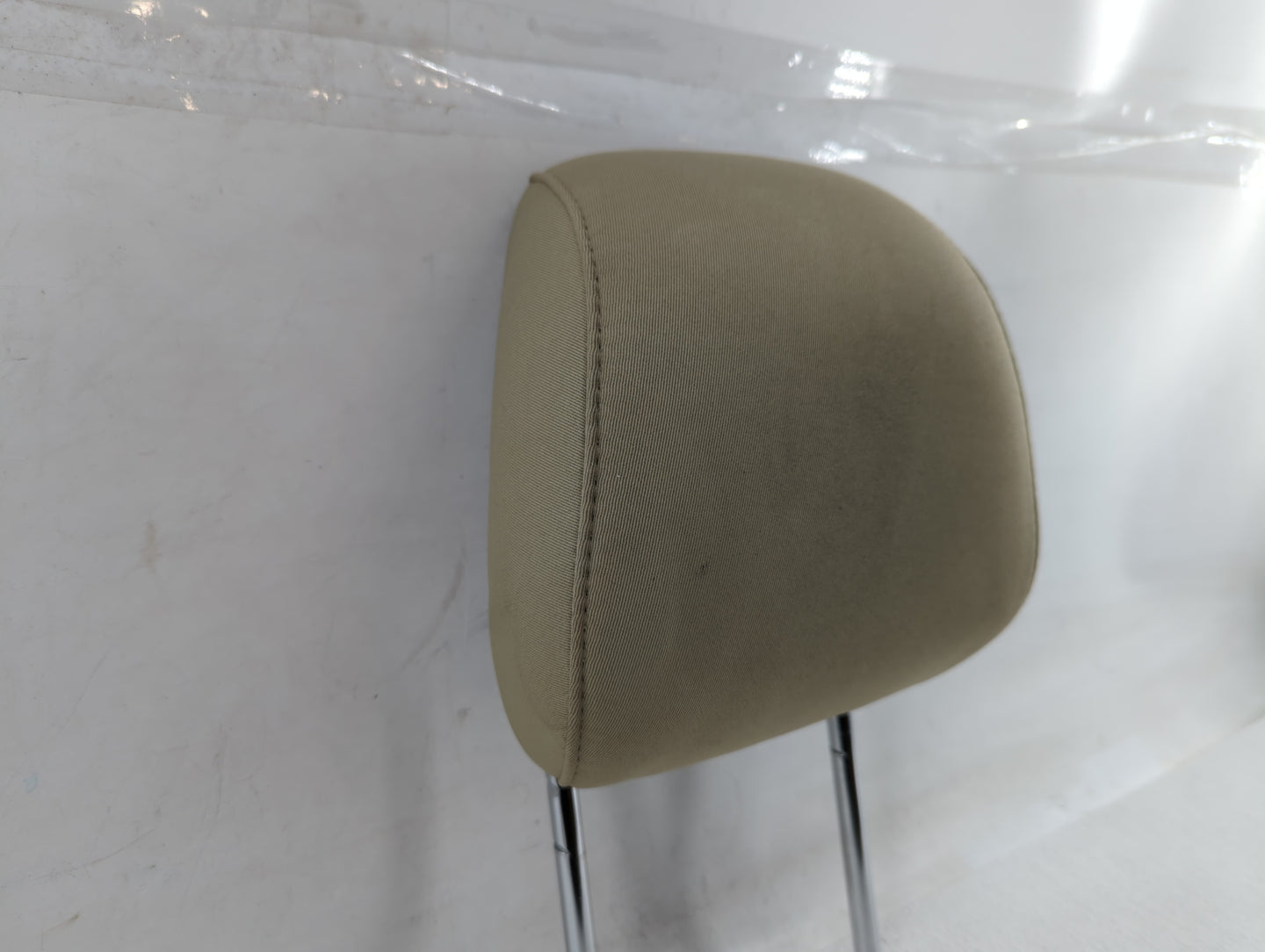 2013-2014 Ford Fusion Headrest Head Rest Front Driver Passenger Seat Fits Fits 2013 2014 OEM Used Auto Parts - Oemusedautopa