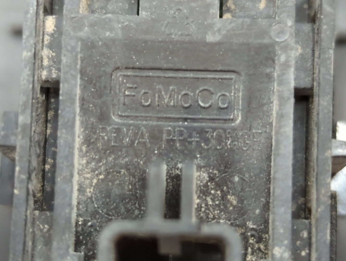 2013 Ford Fusion Driver Left Rear Power Window Switch Hs73-14a568-b - Oemusedautoparts1.com