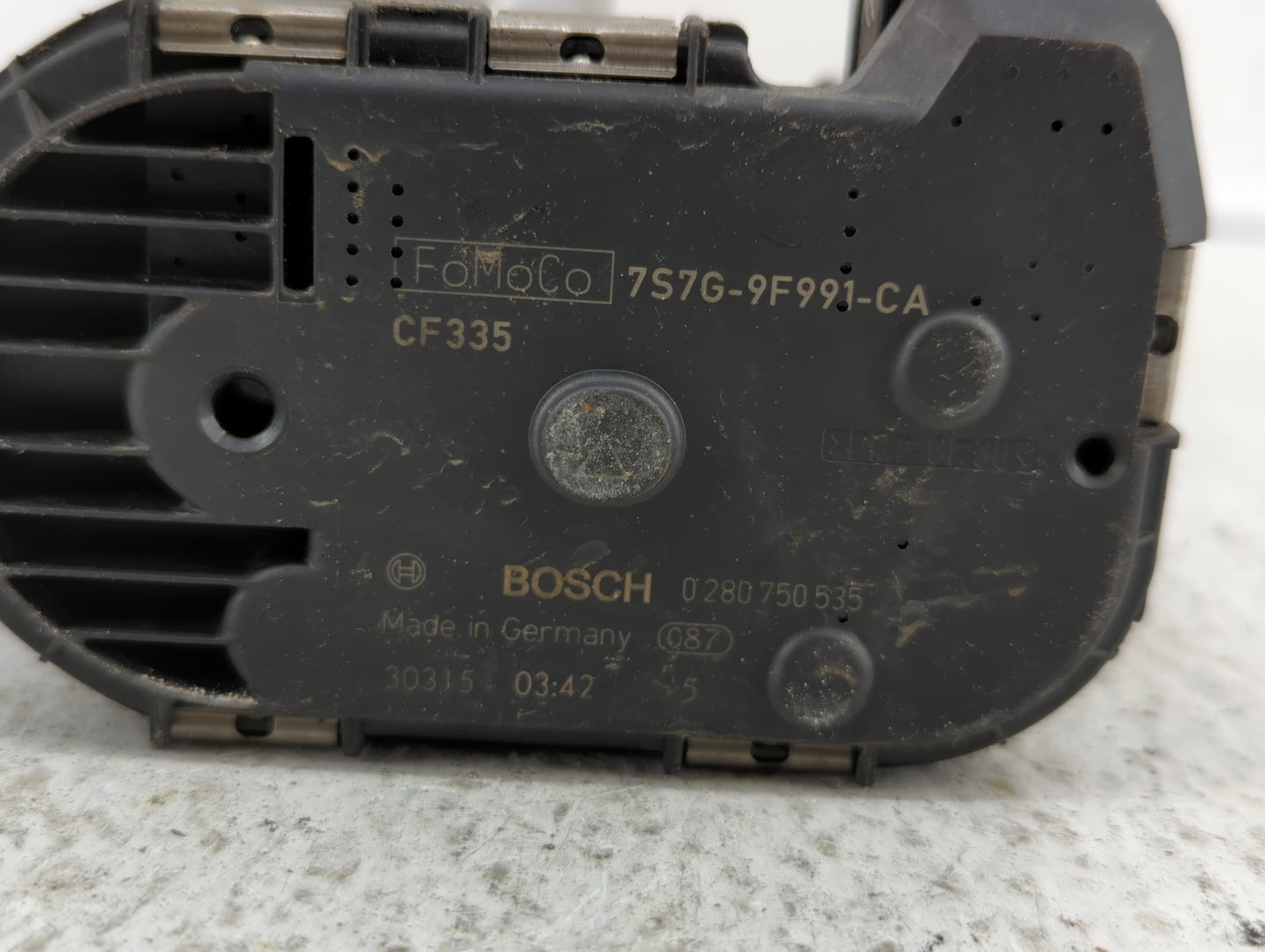 2013-2014 Ford Fusion Throttle Body P/N:0 280 750 535 7S7G-9F991-CA Fits Fits 2013 2014 2015 2016 2017 2018 2019 OEM Used Au