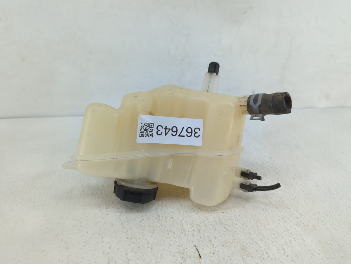 2013-2016 Ford Fusion Radiator Coolant Overflow Expansion Tank Bottle 367643 - Oemusedautoparts1.com