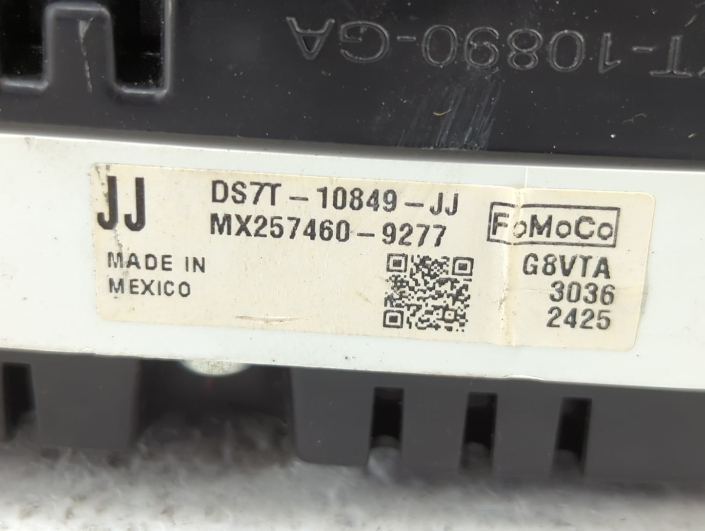 2013 Ford Fusion Instrument Cluster Speedometer Gauges P/N:DS7T-10849-JJ DS7T-10849-JA, DS7T-10849-JG Fits OEM Used Auto Par