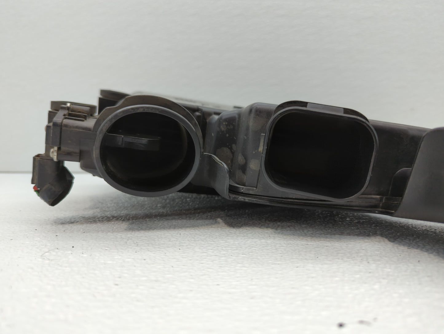 2013 Ford Fusion Engine Cover Black - Oemusedautoparts1.com
