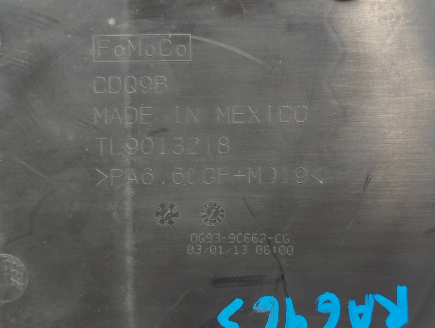 2013 Ford Fusion Engine Cover Black - Oemusedautoparts1.com