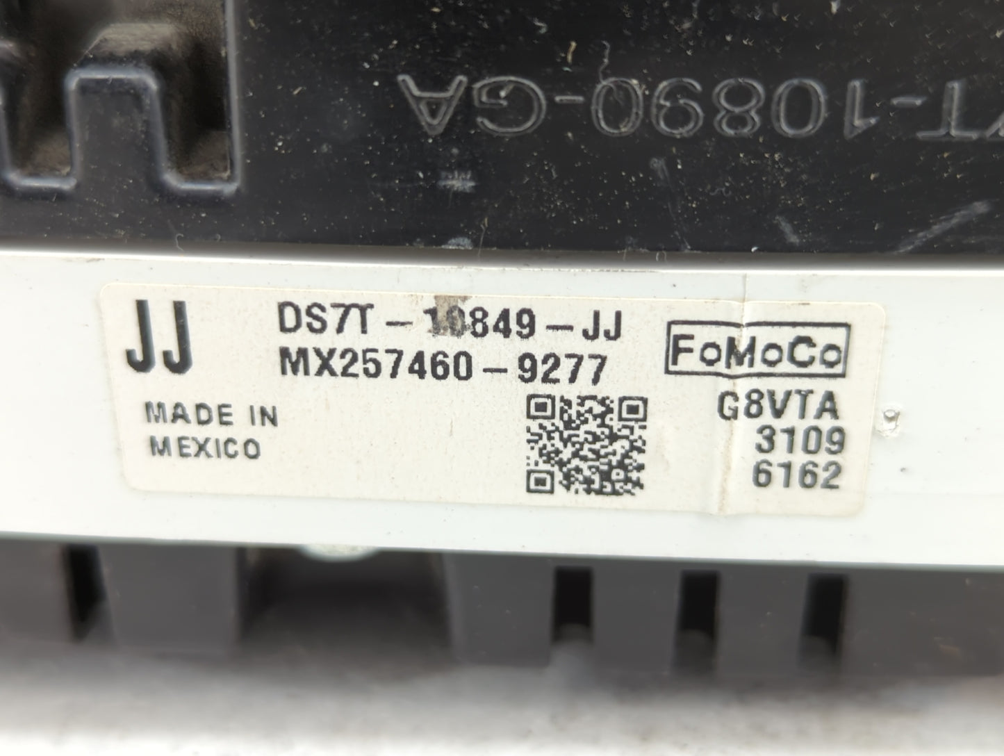 2013 Ford Fusion Instrument Cluster Speedometer Gauges P/N:DS7T-10849-JJ DS7T-10849-JA, DS7T-10849-JG Fits OEM Used Auto Par