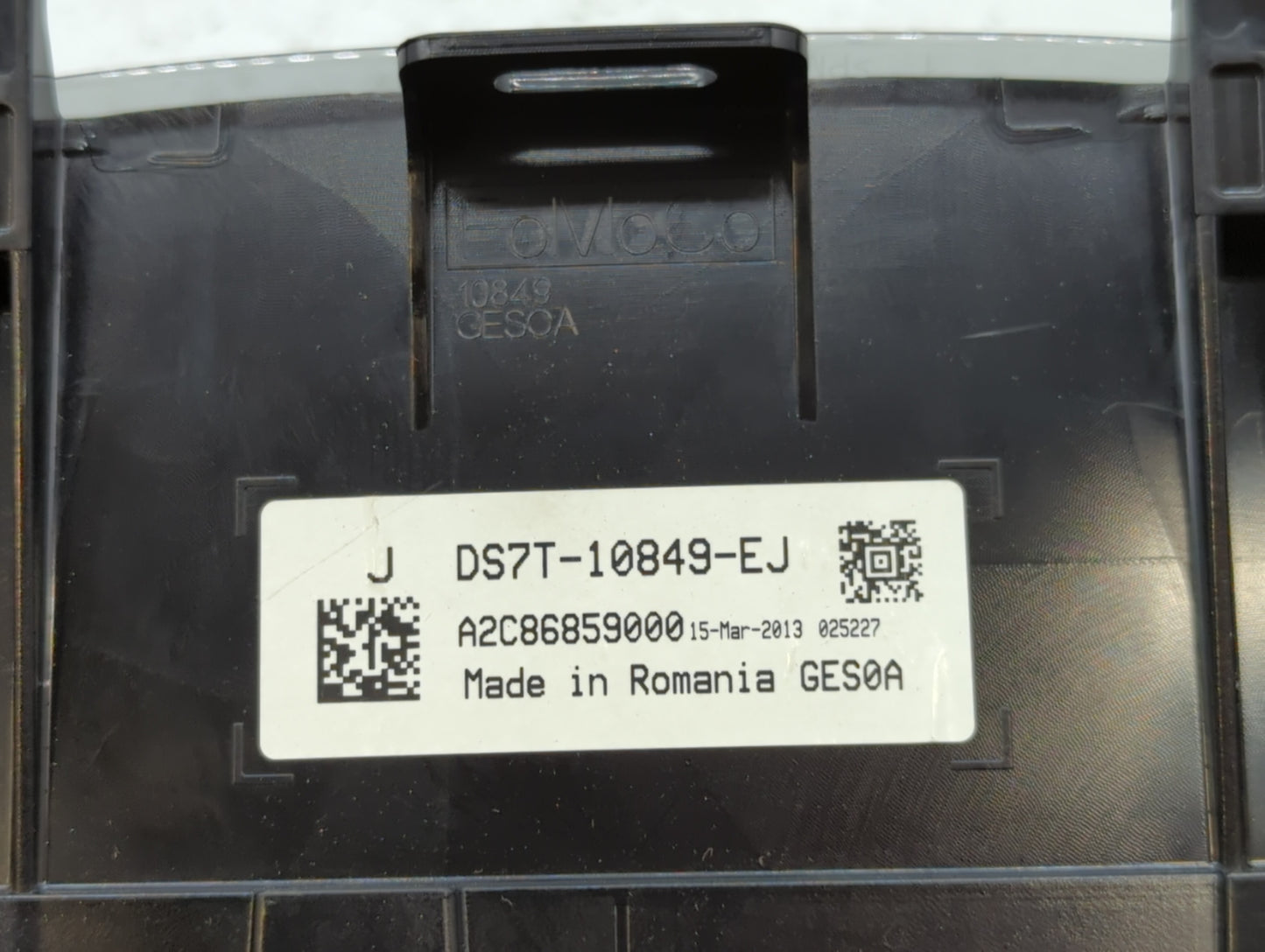 2013 Ford Fusion Instrument Cluster Speedometer Gauges P/N:DS7T-10849-EJ DS7T-10849-EH Fits OEM Used Auto Parts - Oemusedaut