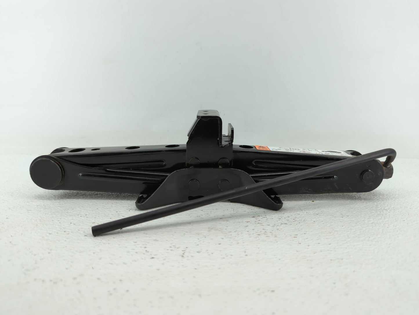 2013 Ford Fusion Spare Scissor Car Jack Black - Oemusedautoparts1.com