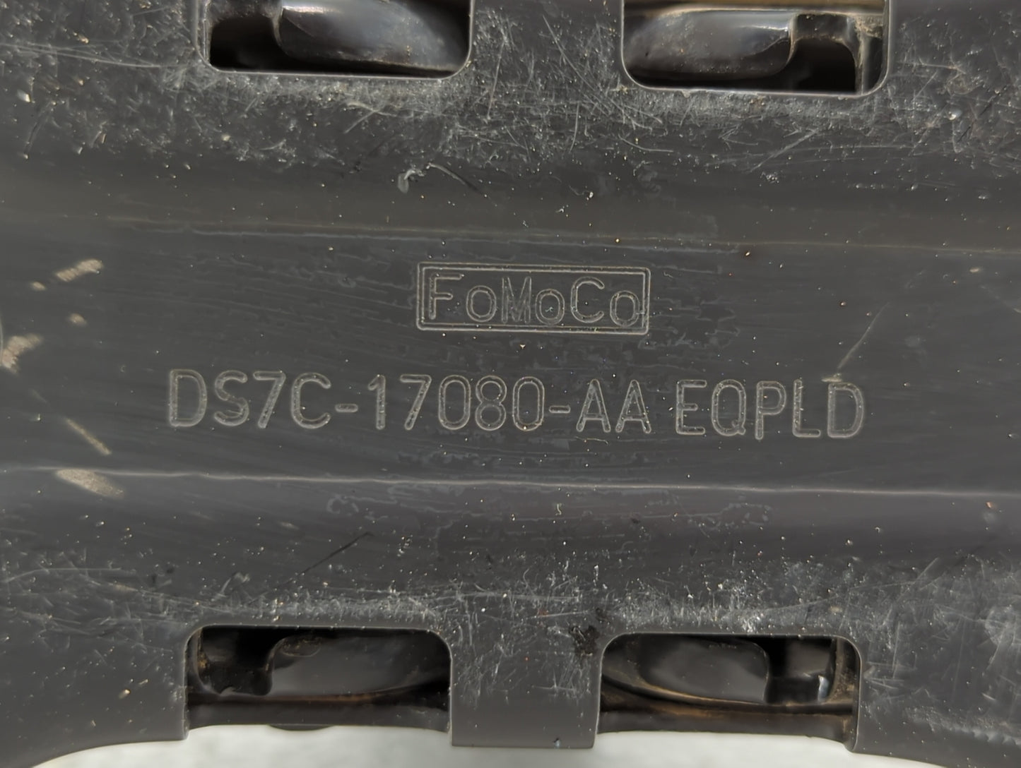 2013 Ford Fusion Spare Scissor Car Jack Black - Oemusedautoparts1.com