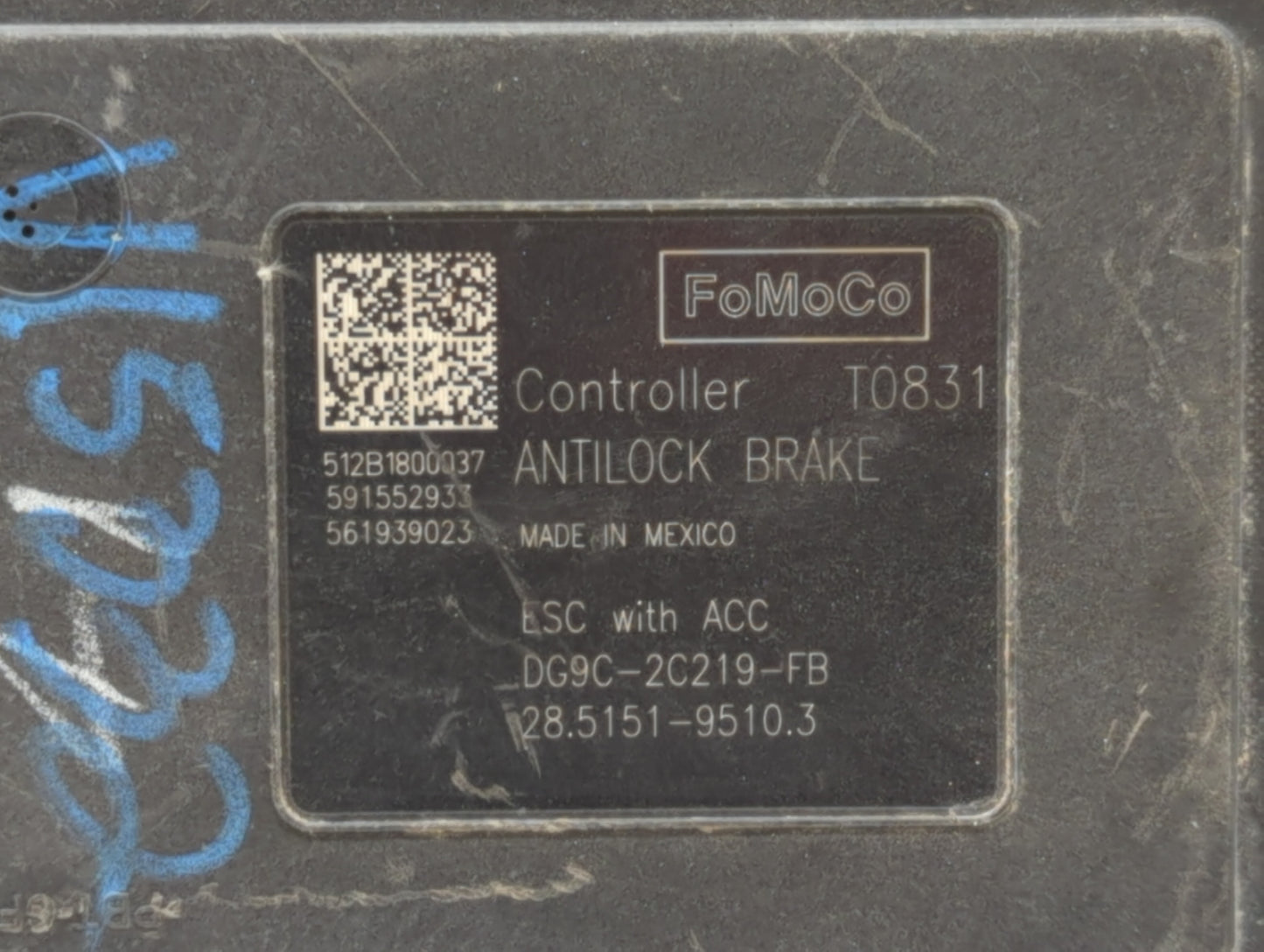2013 Ford Fusion ABS Pump Control Module Replacement P/N:DG9C-2C405-FB Fits OEM Used Auto Parts - Oemusedautoparts1.com