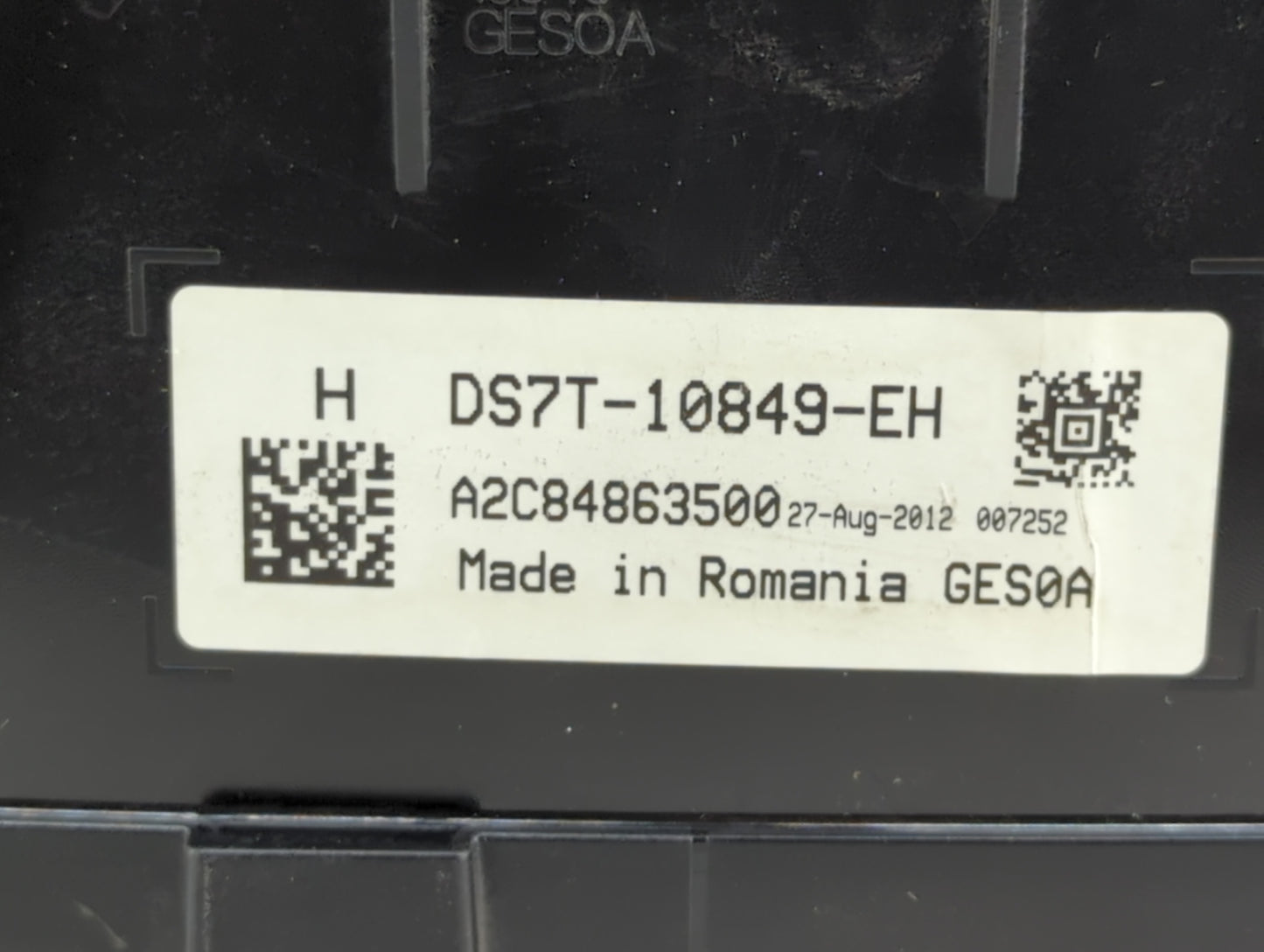 2013 Ford Fusion Instrument Cluster Speedometer Gauges P/N:DS7T-10849-EJ DS7T-10849-EH Fits OEM Used Auto Parts - Oemusedaut