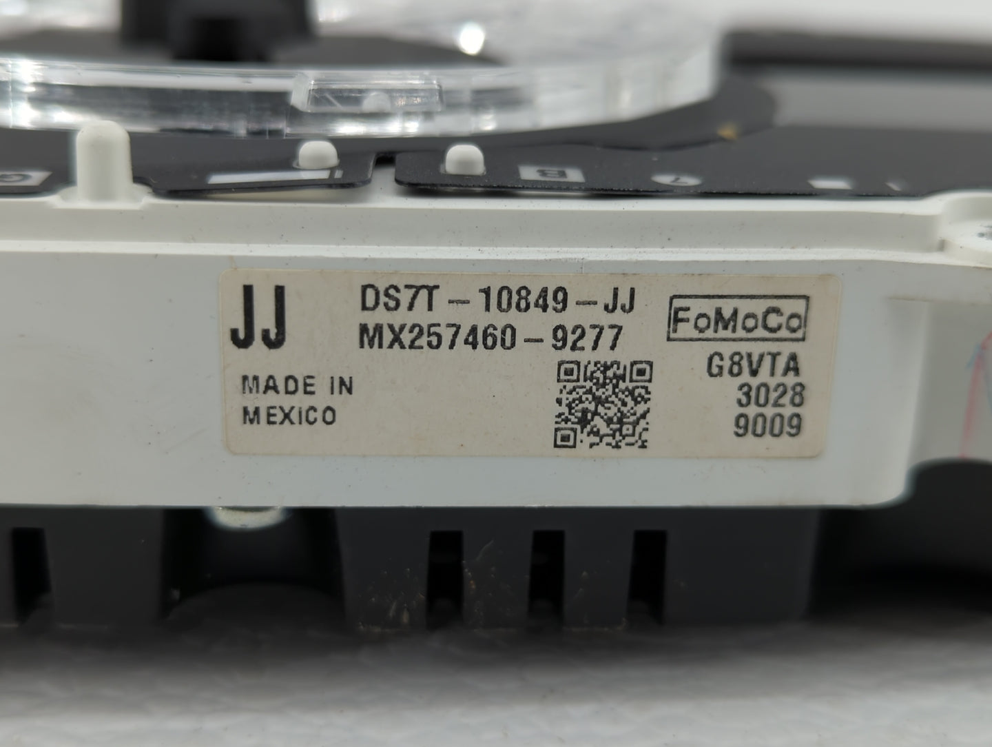 2013 Ford Fusion Instrument Cluster Speedometer Gauges P/N:DS7T-10849-JJ DS7T-10849-JA, DS7T-10849-JG Fits OEM Used Auto Par