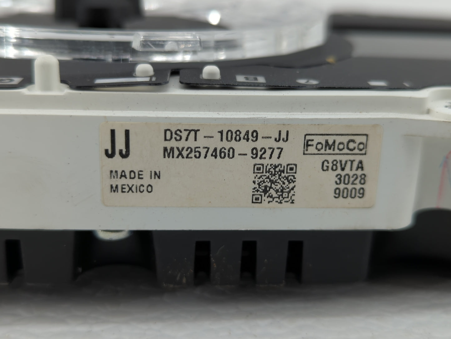 2013 Ford Fusion Instrument Cluster Speedometer Gauges P/N:DS7T-10849-JJ DS7T-10849-JA, DS7T-10849-JG Fits OEM Used Auto Par