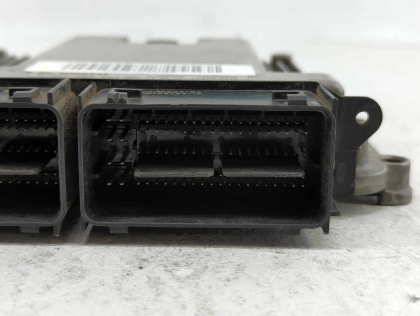 2013 Ford Fusion PCM Engine Control Computer ECU ECM PCU OEM P/N:DS7A-12A650-RM DS7A-12A650-RL, DS7A-12A650-RH Fits OEM Used