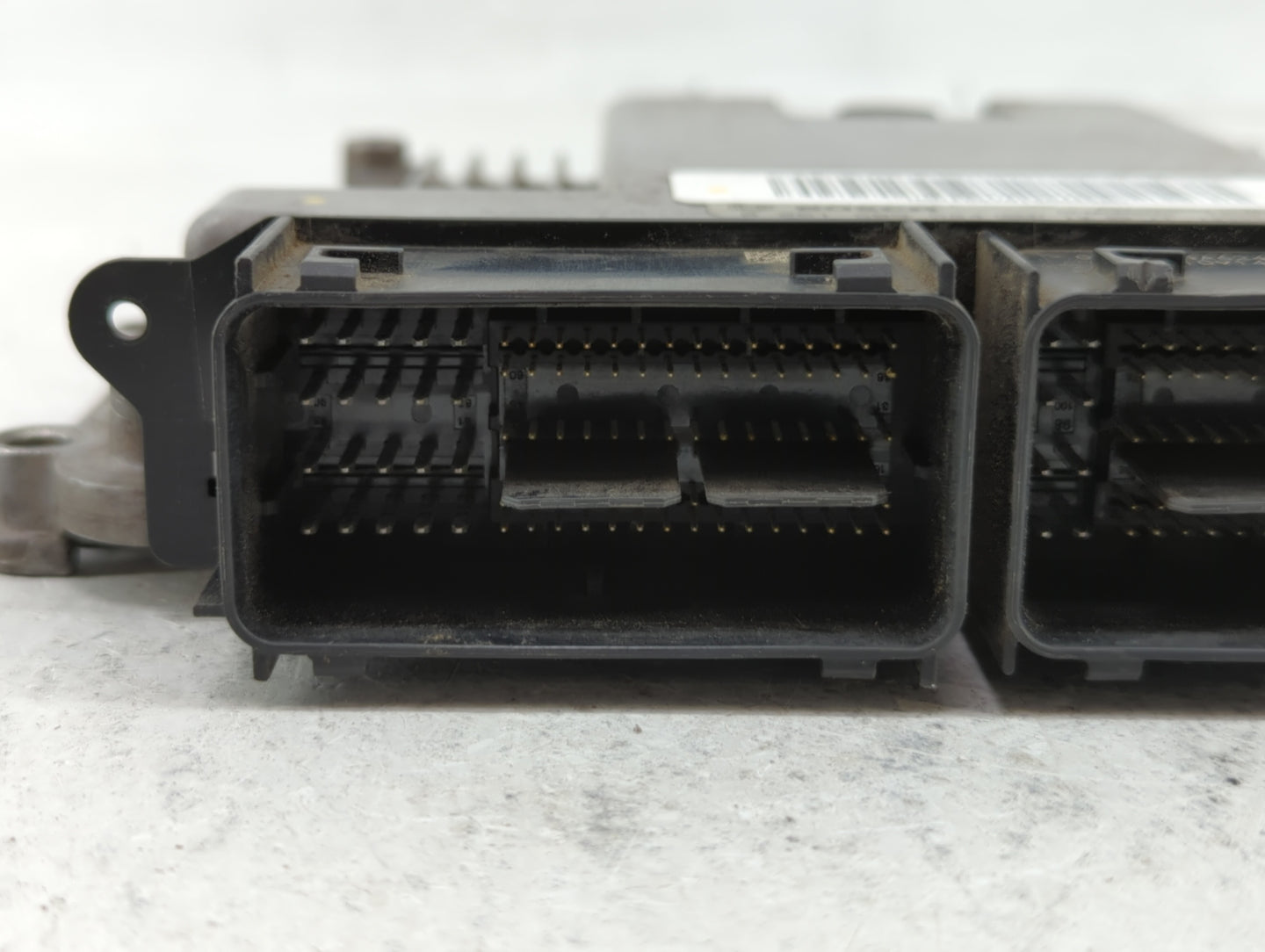 2013 Ford Fusion PCM Engine Control Computer ECU ECM PCU OEM P/N:DS7A-12A650-RM DS7A-12A650-RL, DS7A-12A650-RH Fits OEM Used