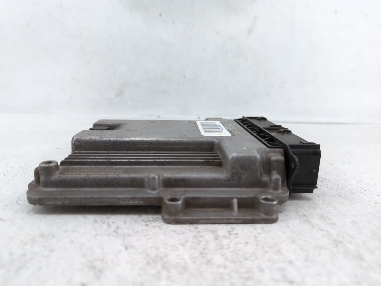 2013 Ford Fusion PCM Engine Control Computer ECU ECM PCU OEM P/N:DS7A-12A650-RM DS7A-12A650-RL, DS7A-12A650-RH Fits OEM Used