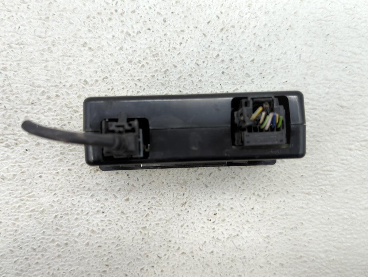 2013-2016 Ford Fusion Information Radio Display Screen - Oemusedautoparts1.com