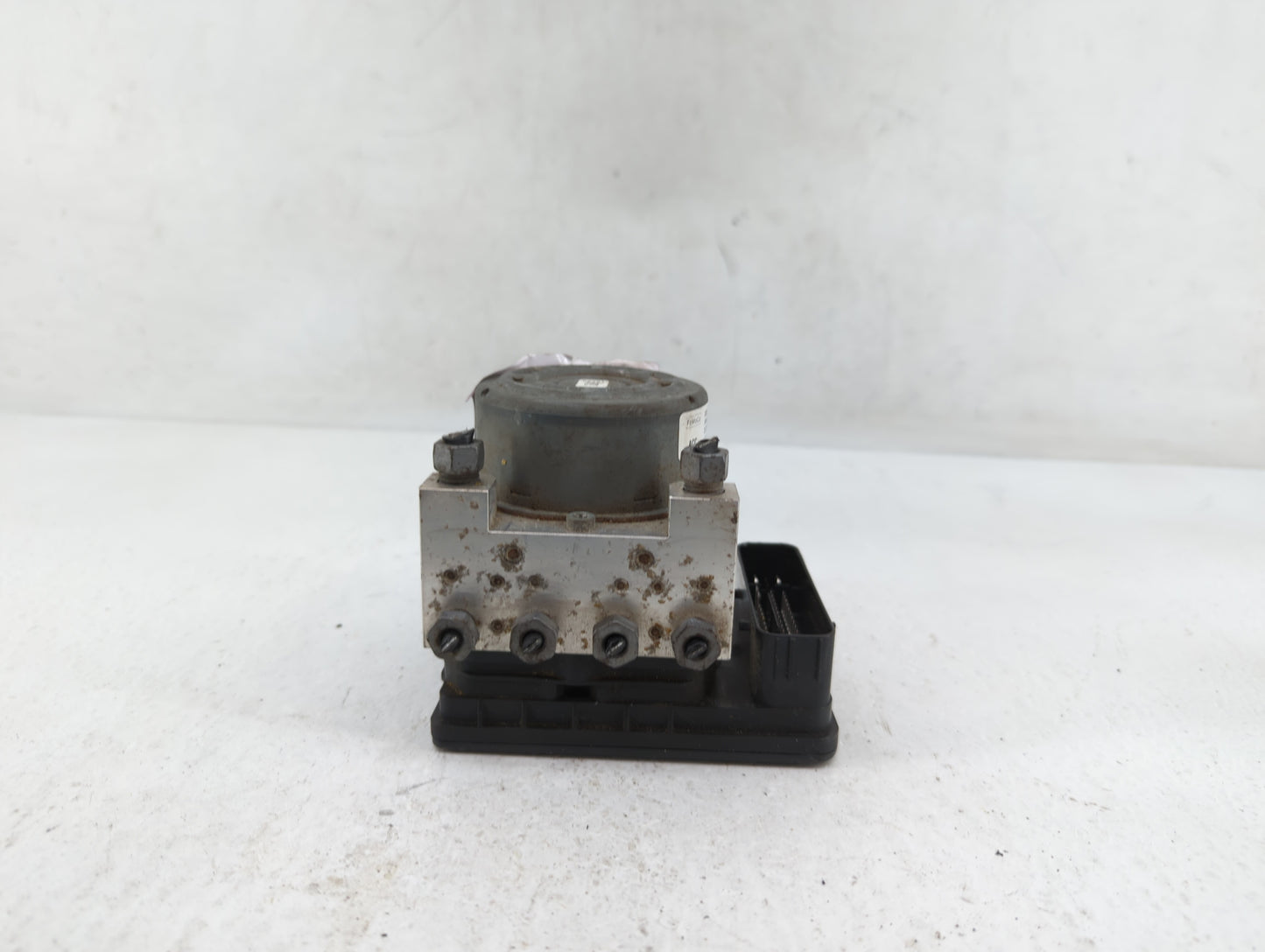 2013 Ford Fusion ABS Pump Control Module Replacement P/N:DG9C-2C405-AH DG9C-2C405-FB Fits OEM Used Auto Parts - Oemusedautop