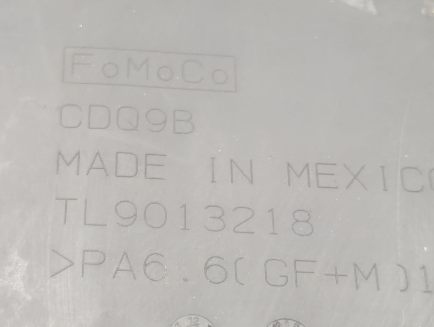 2013 Ford Fusion Engine Cover - Oemusedautoparts1.com