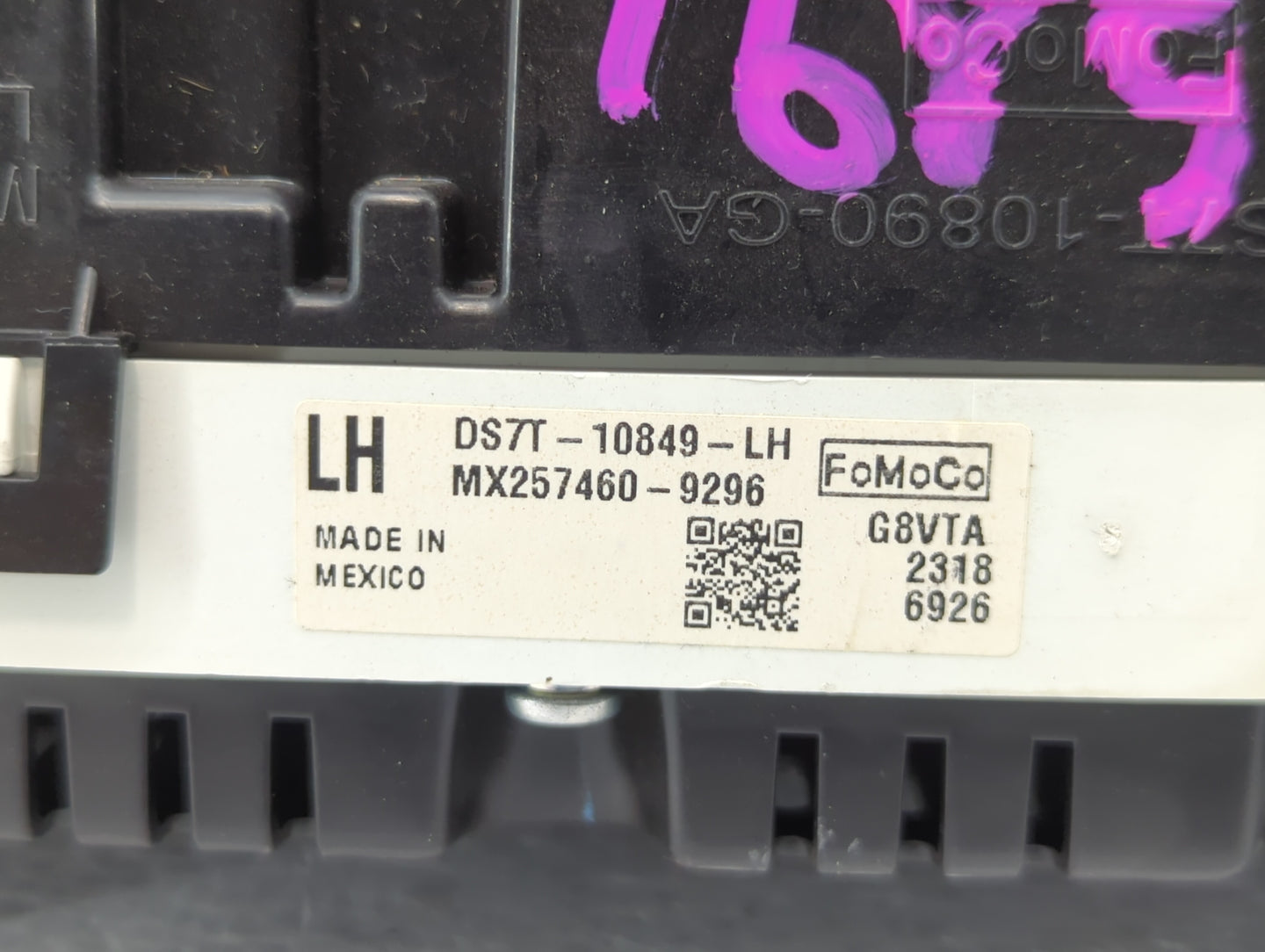 2013 Ford Fusion Instrument Cluster Speedometer Gauges P/N:DS7T-10849-LH DS7T-10849-LJ Fits OEM Used Auto Parts - Oemusedaut