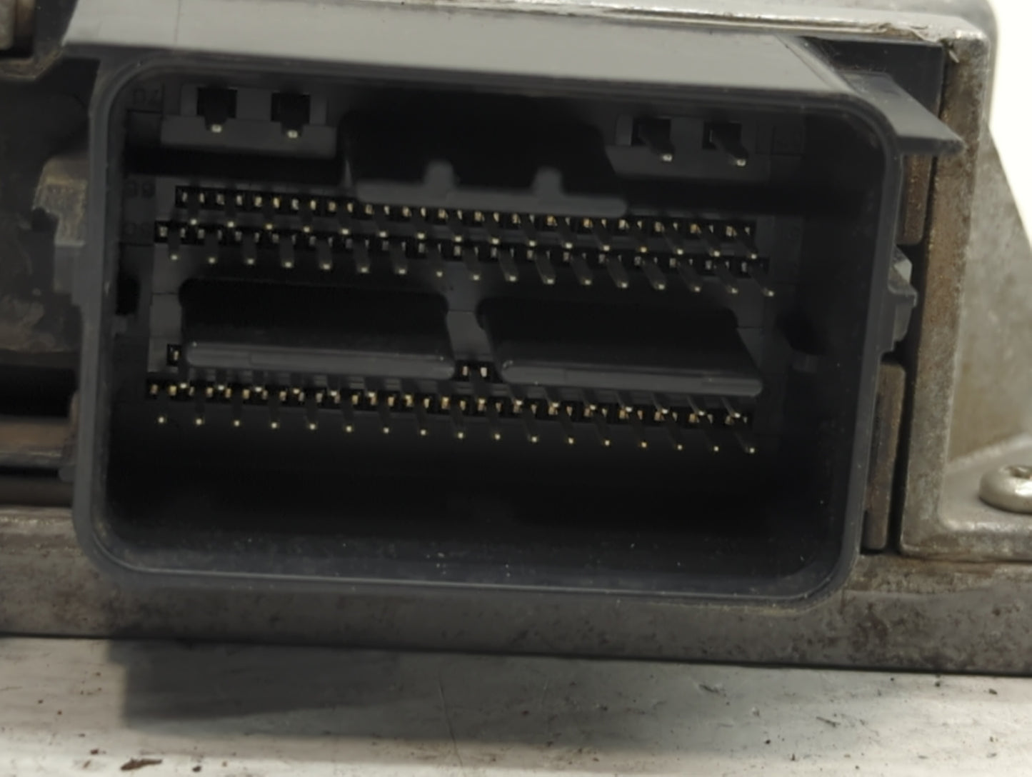 2013 Ford Fusion PCM Engine Control Computer ECU ECM PCU OEM P/N:DS7A-12A650-ACH DS7A-12A650-ABJ, DS7A-12A650-ABL Fits OEM U