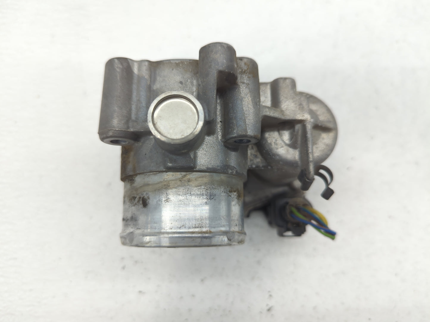 2013-2014 Ford Fusion Throttle Body P/N:7S7G-9F991-CA Fits Fits 2013 2014 2015 2016 2017 2018 2019 OEM Used Auto Parts - Oem