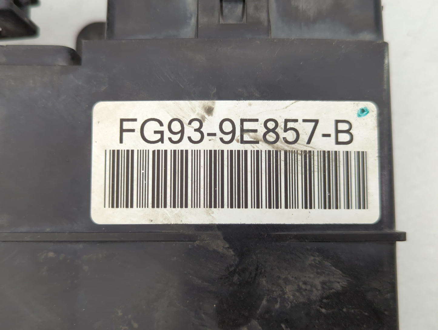 2013 Ford Fusion Fuel Vapor Charcoal Canister - Oemusedautoparts1.com