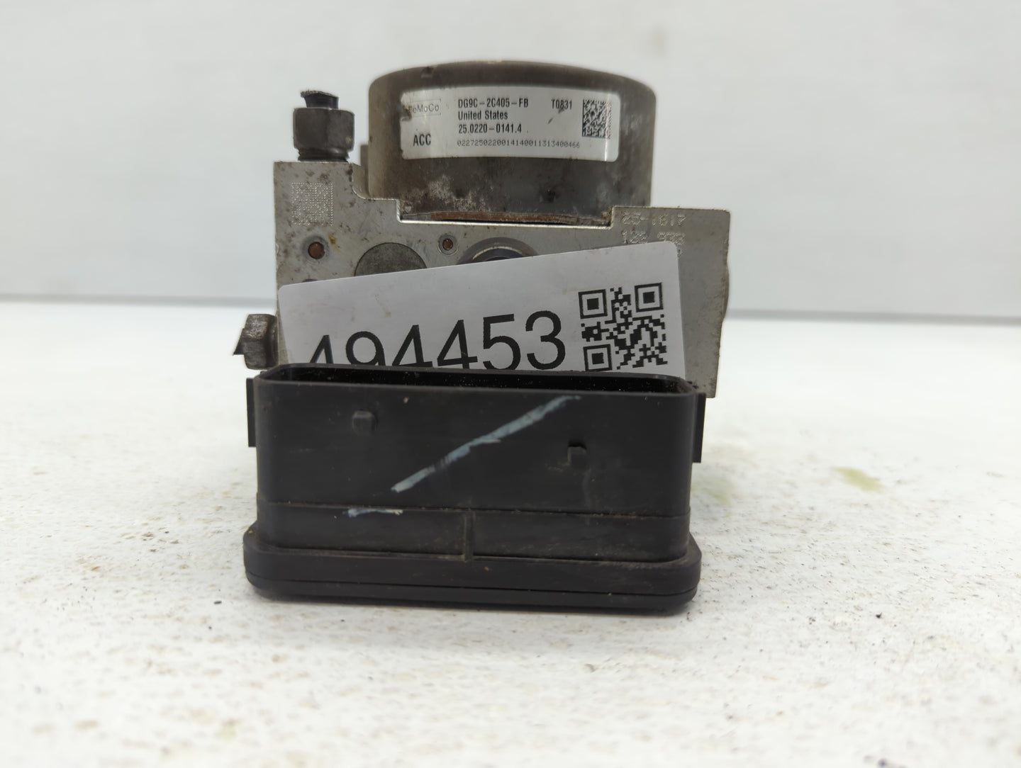 2013 Ford Fusion ABS Pump Control Module Replacement P/N:DG9C-2C405-AH DG9C-2C405-FB Fits OEM Used Auto Parts - Oemusedautop