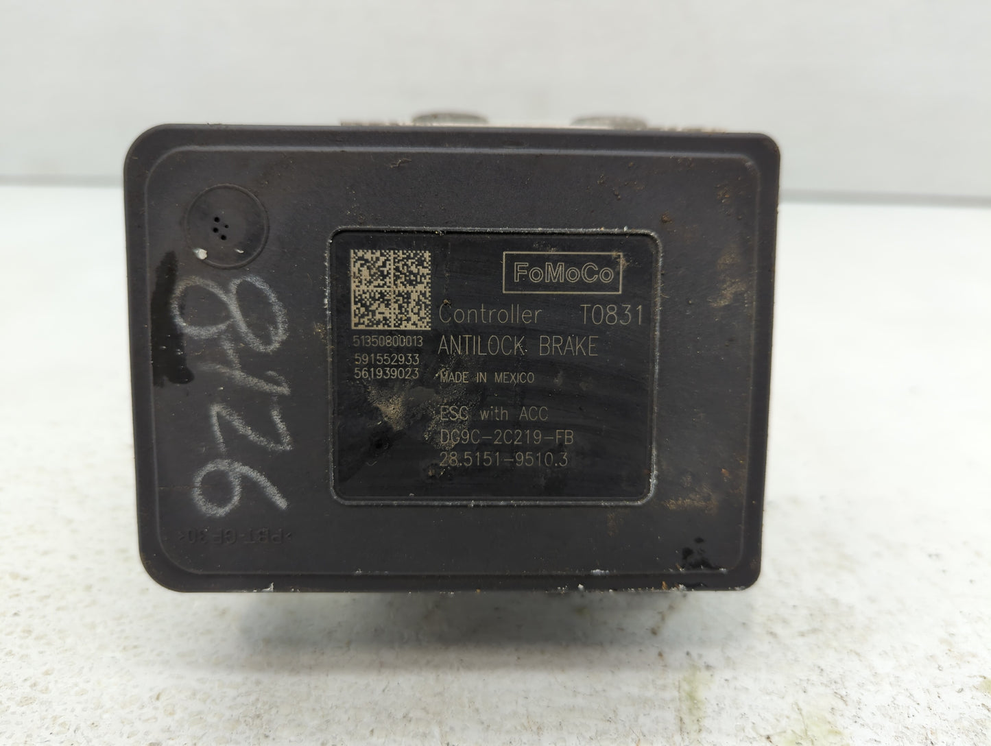 2013 Ford Fusion ABS Pump Control Module Replacement P/N:DG9C-2C405-AH DG9C-2C405-FB Fits OEM Used Auto Parts - Oemusedautop