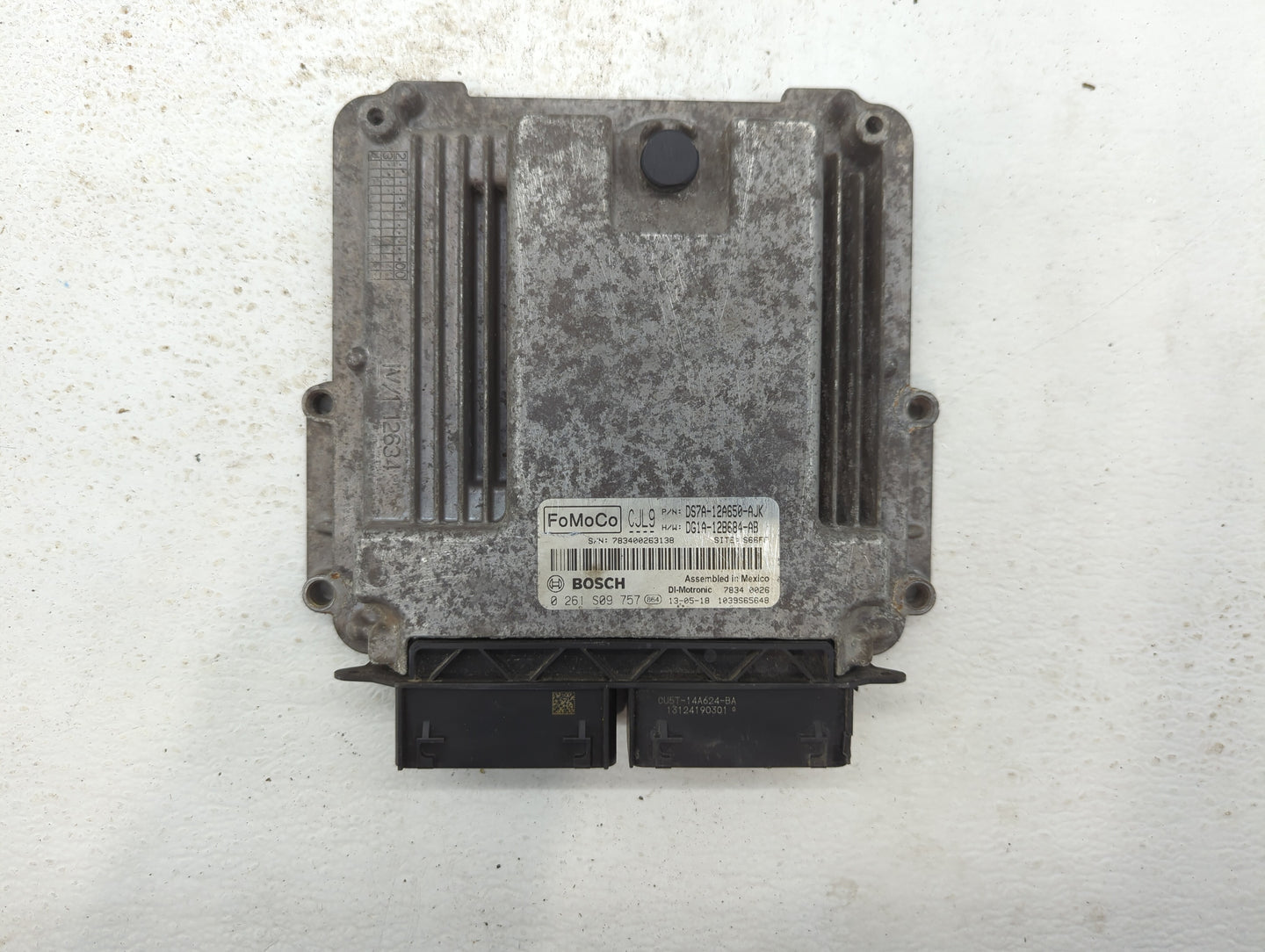 2013 Ford Fusion PCM Engine Control Computer ECU ECM PCU OEM P/N:DS7A-12A650-ANK DS7A-12A650-ANG, DG1A-12B684-AB Fits OEM Us
