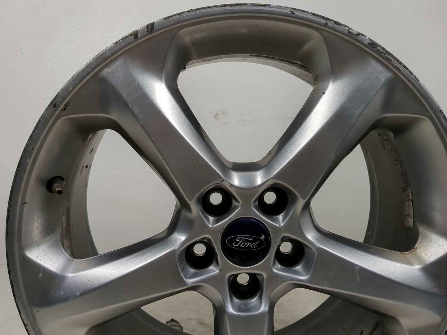 2013 Ford Fusion Oem Wheel Rim - Oemusedautoparts1.com
