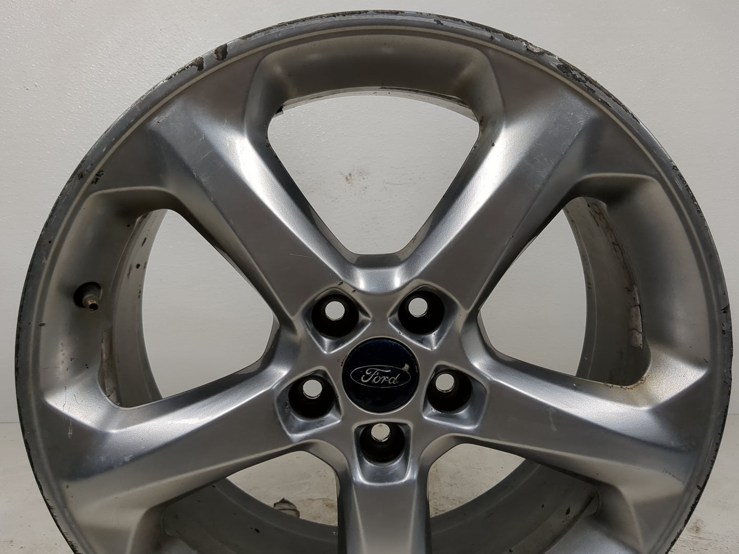 2013 Ford Fusion Oem Wheel Rim - Oemusedautoparts1.com